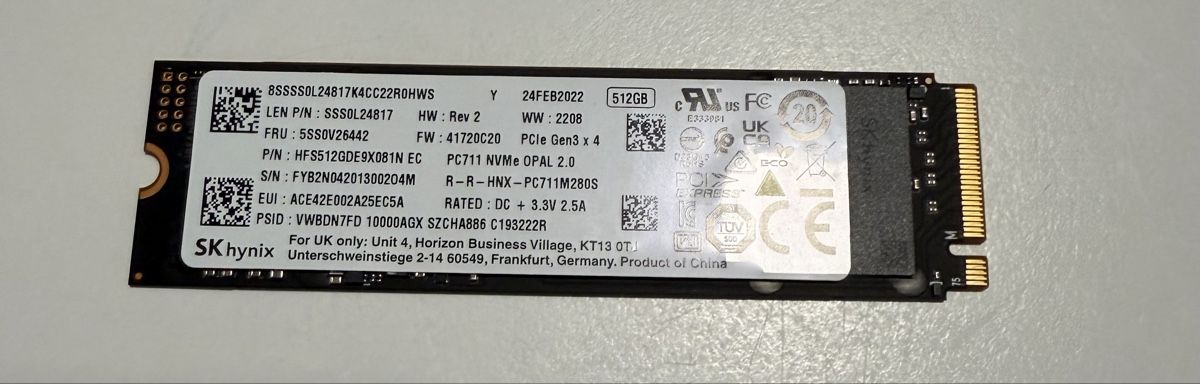 Disques durs: SK Hynix 256GB SSD – D'occasion à Pfäffikon SZ par cha_lh26