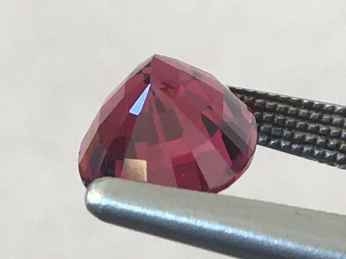Pietre preziose: RHODOLITE  GRANAT  oval   3.08ct – Nuovo (secondo la descrizione) da Seftigen venduto da tigers12 1