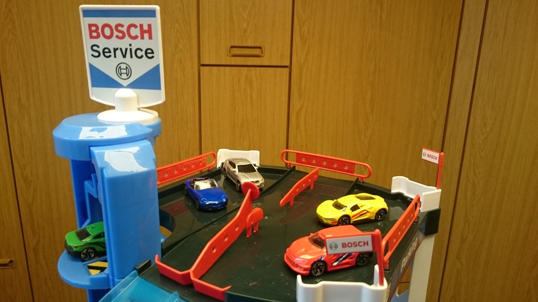 Spielzeuge: Parkhaus / Garage – Gebraucht aus Wiler b.Utzenstorf von Hallucino6 5