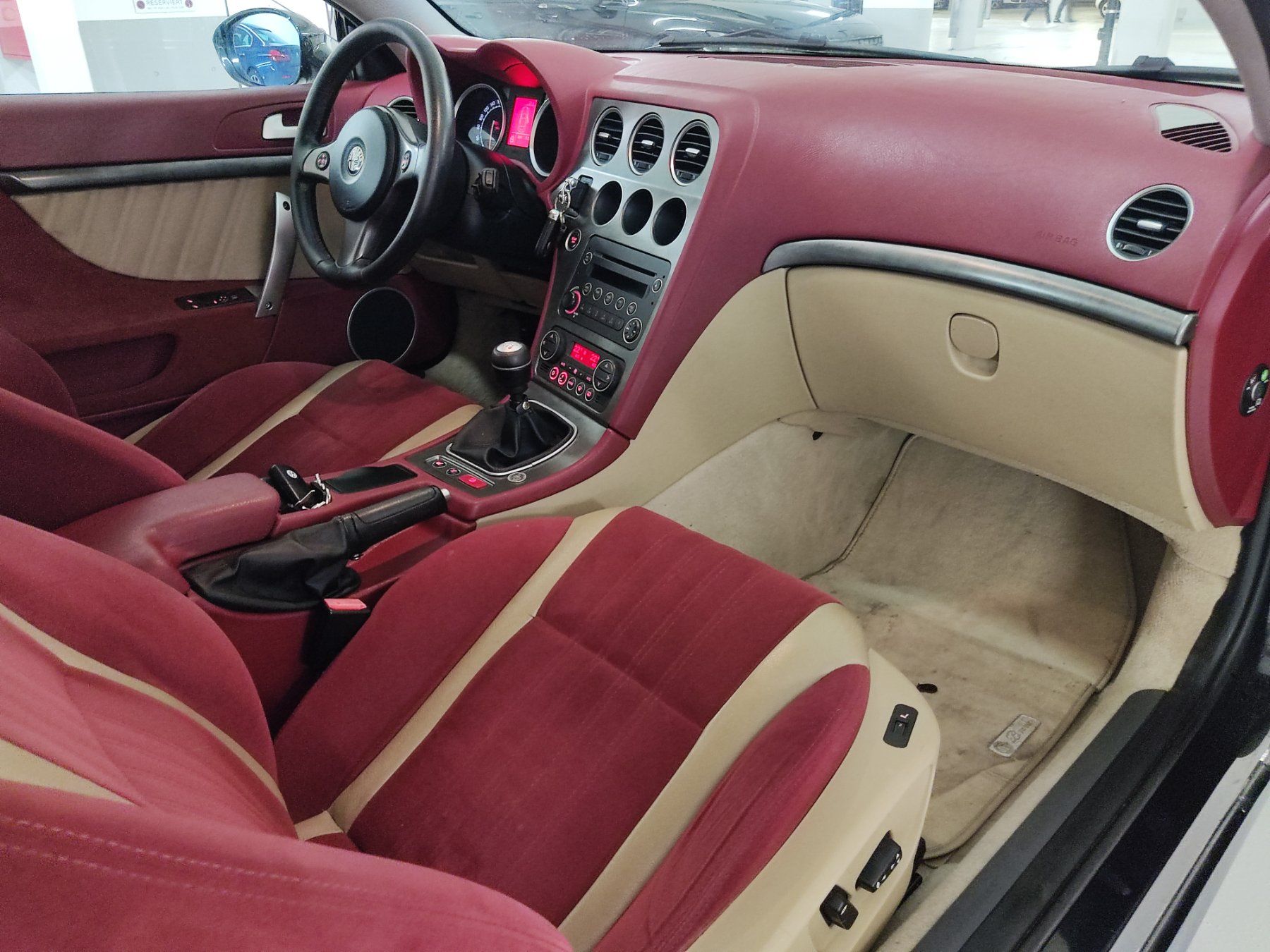 Alfa Romeo Autos: Alfa Romeo Brera 2.2 JTS – Gebraucht aus Sevelen von  9