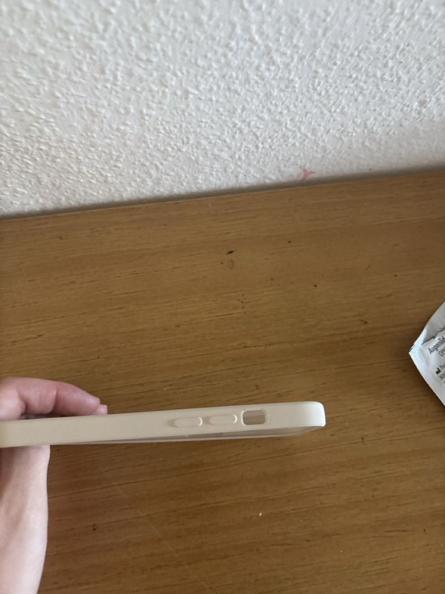 Apple Telefoni cellulari / Smartphones: Handyhülle  – Nuovo (secondo la descrizione) da Ostermundigen venduto da z_l 3