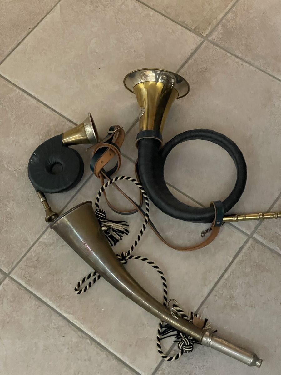 Instruments de musique: 3 St. Jagd- u. Feuerwehrhörner – D'occasion à Bichwil par chilliboy