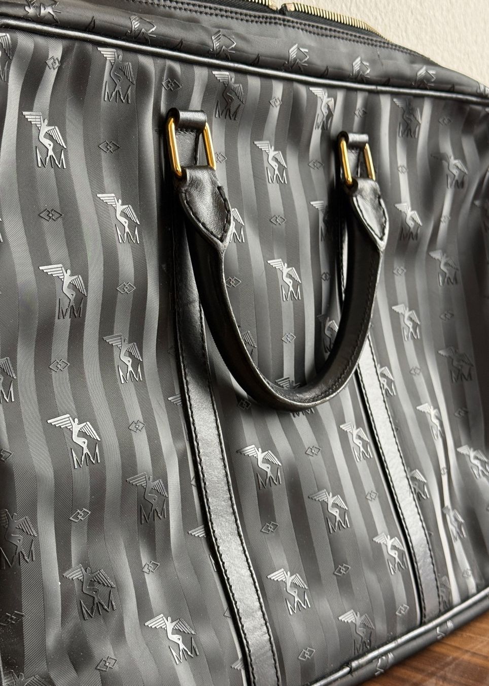 Maison Mollerus Valigie & Borse: Maison Mollerus Aktentasche / Laptoptasche Schwarz – Usato da Ostermundigen venduto da itsanoemithing 3