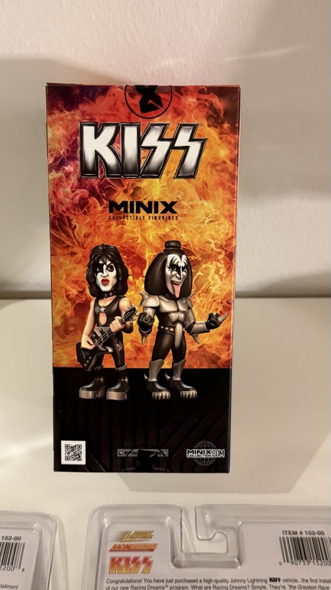 Johnny Lightning Modellini d'auto: KISS Johnny Lightning Racing Dream – Nuovo e nell'imballaggio originale da Basel venduto da Zomeg 8