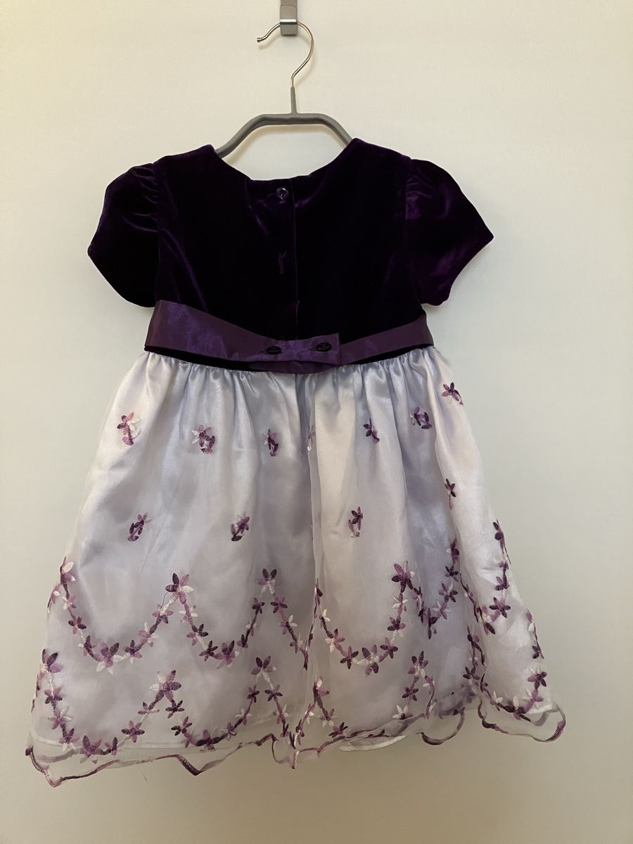 Vestiti & Gonne: Kleid 24 Monate – Usato da Strengelbach venduto da Mirjam1022
