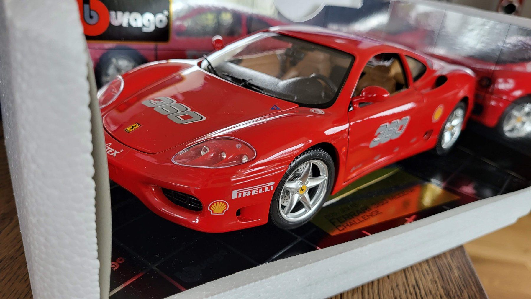 Bburago Modellautos: Ferrari 360 Modena Challange 1:18 Bburago – Gebraucht aus Rothrist von Juana5 1