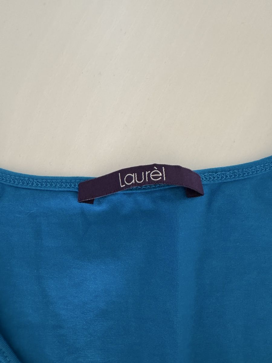 T-shirt: Tshirt blau Laurel 34 neuwertig – Usato da Oberglatt ZH venduto da jul_nhy7 3
