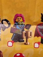 Lego Minifigur Serie 25 - E-Sports Gamerin