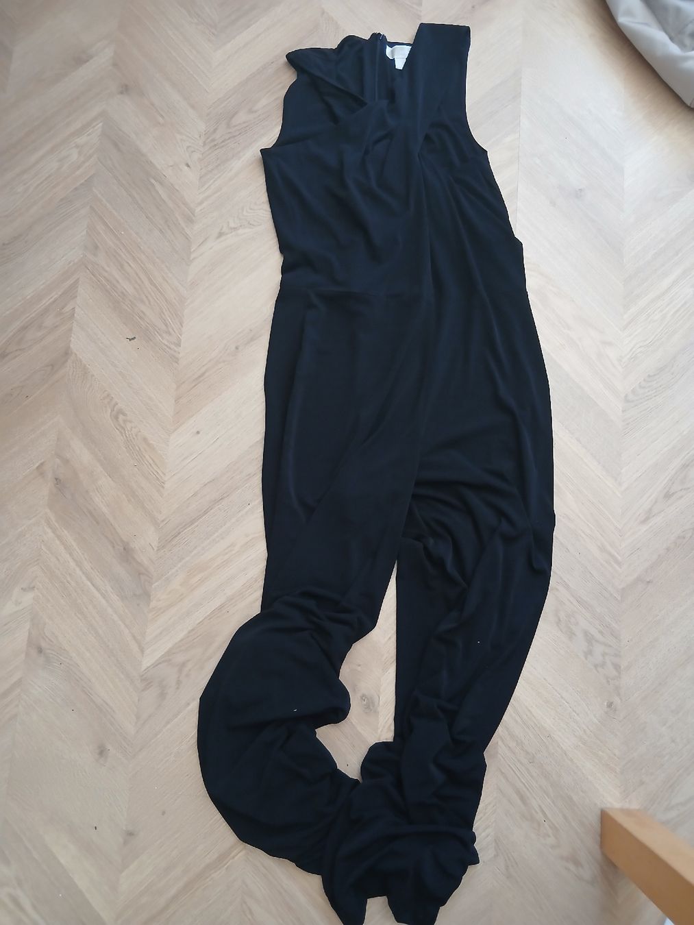 Michael Kors Tute: Michael Kors Black Overal Long Size M – Nuovo (secondo la descrizione) da Wil SG venduto da tre_g2l7 3