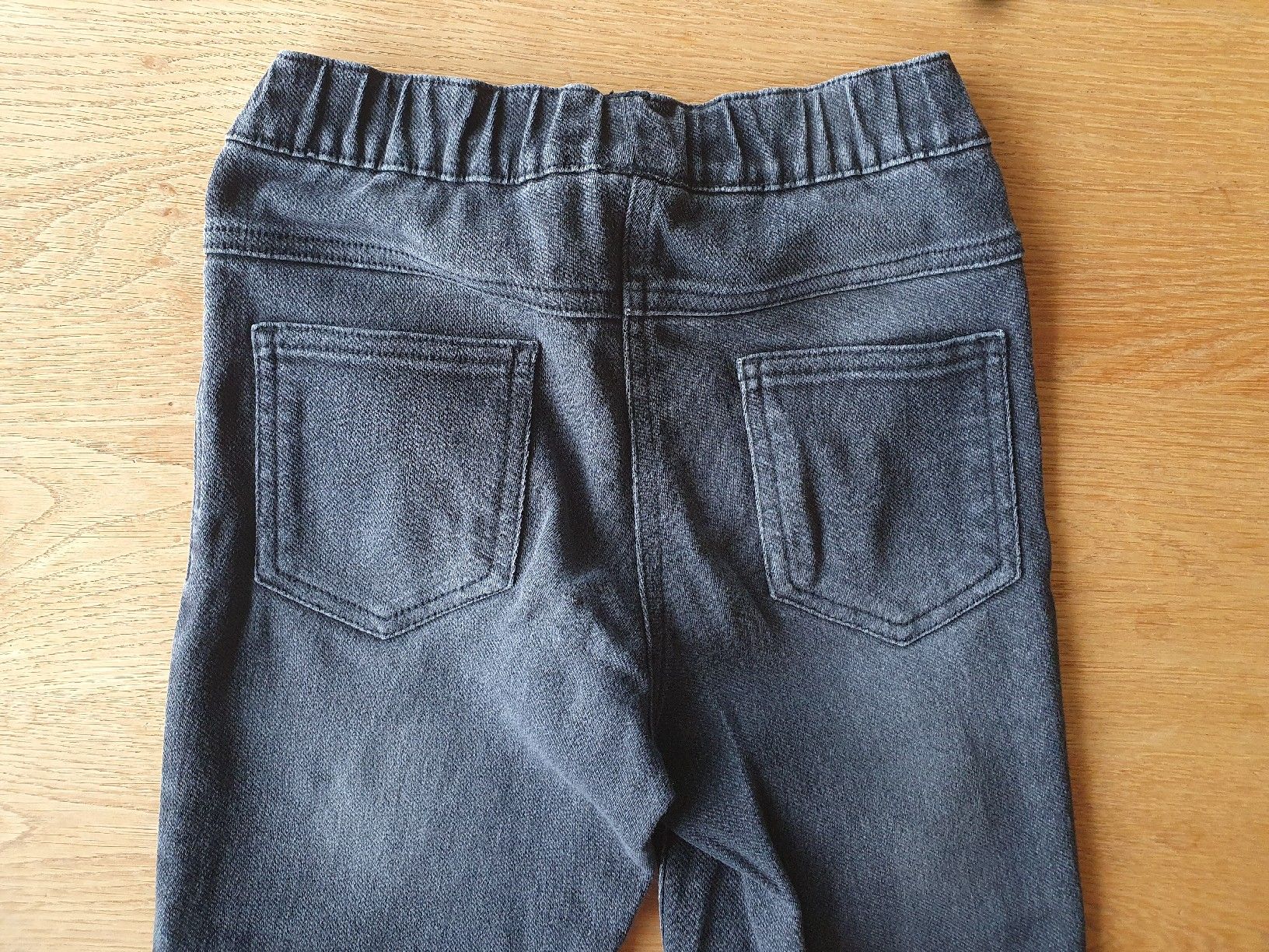 Hosen: Jeggings Gr. 146 – Gebraucht aus Villars-sur-Glâne von richardette 3