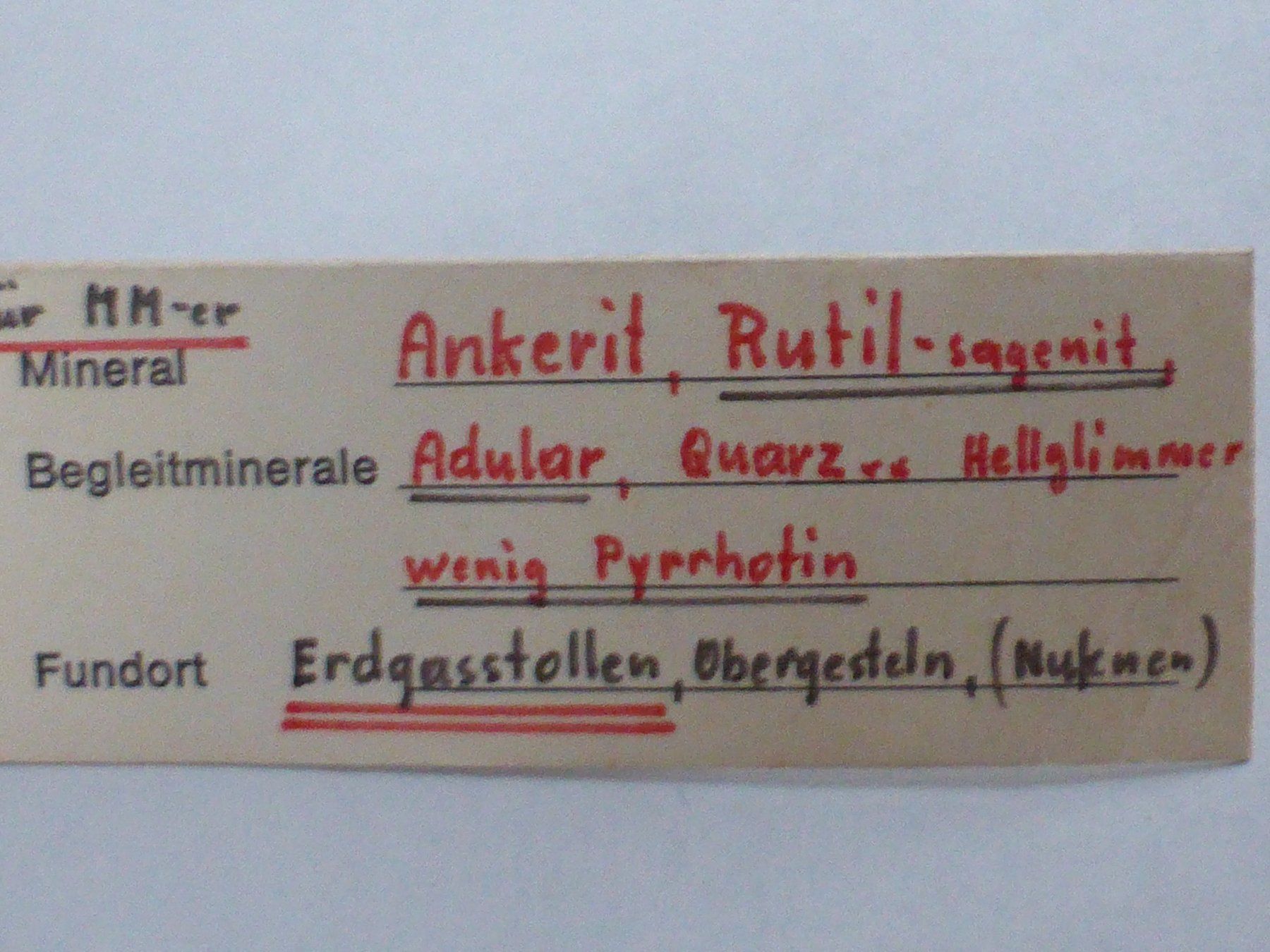 Mineralien & Heilsteine: Kristallstufe: Ankerit, Rutil, Adular bergfrisch! – Gebraucht aus Triengen von Nussbaum14 9