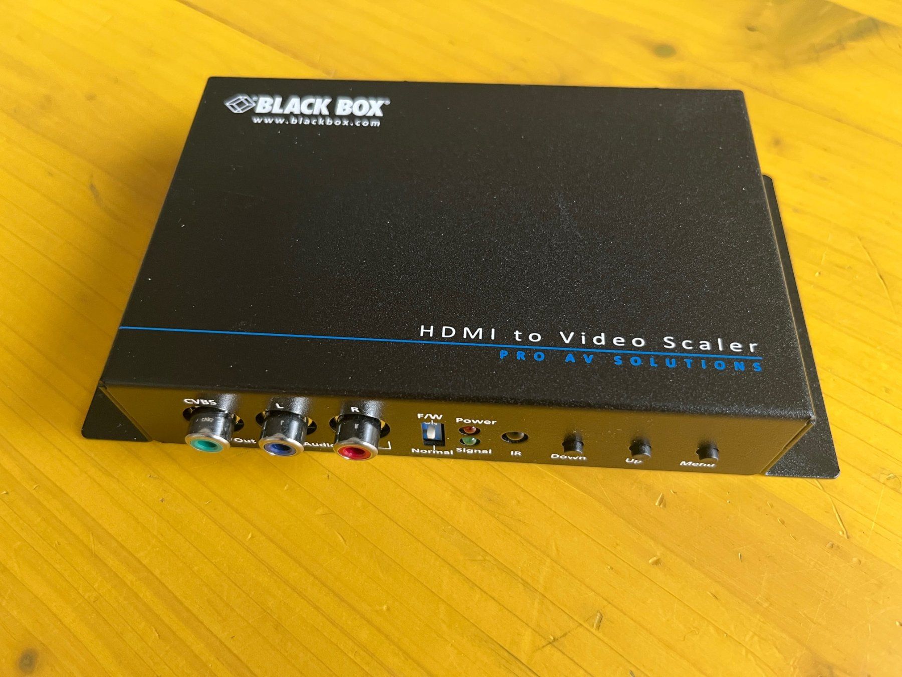 Convertitori: Black Box AVSC-HDMI-Video – Usato da Basel venduto da TweaklabAG