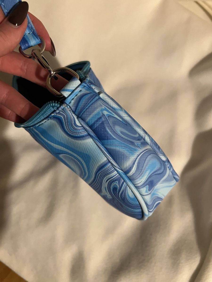 Taschen für Damen: Blaue Schultertasche mit Muster – Neu (gemäss Beschreibung) aus Richterswil von raf_9dxc 1