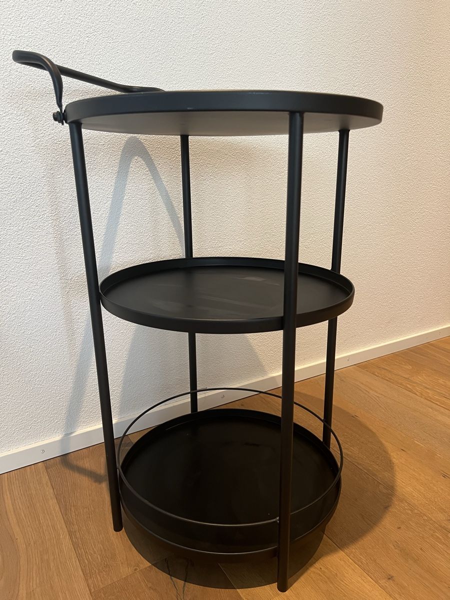 Maisons du monde Tutte le decorazioni: Servierwagen in schwarz Metall  – Usato da Rupperswil venduto da SophieMi 1