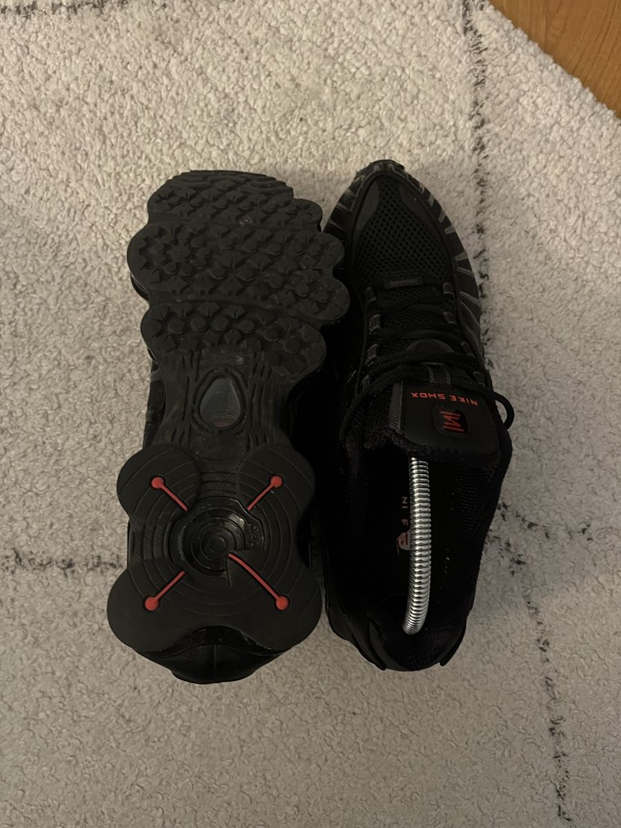 Nike Scarpe da uomo: Nike Shox TL All Black – Nuovo (secondo la descrizione) da Baden venduto da Car_lio09 6