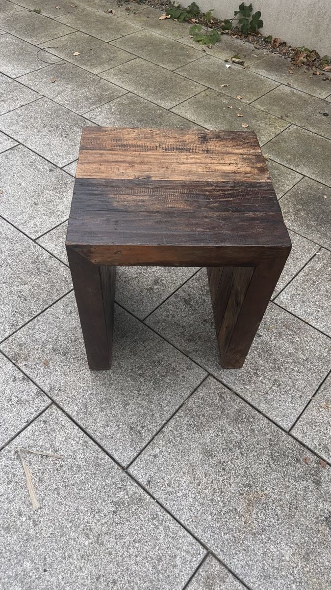 Comodini:     Rustic side table made from reclaimed wood – Usato da Oberrieden venduto da jon_5cl2 2