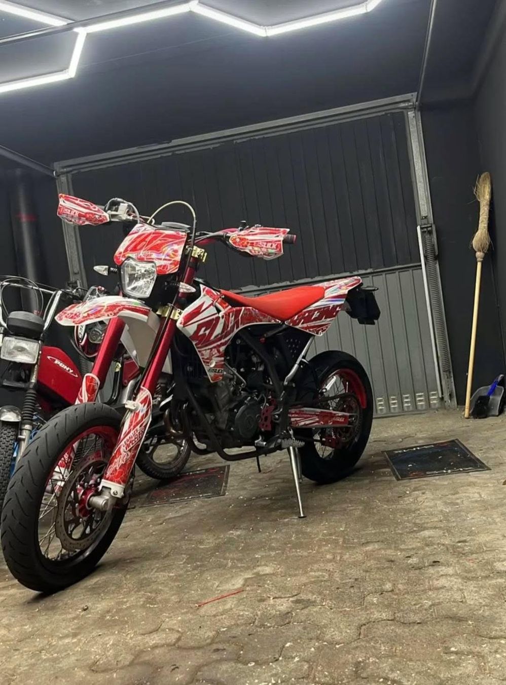 Fantic Strada: Fantic xmf 125 – Usato da Sempach venduto da dav_w6sx