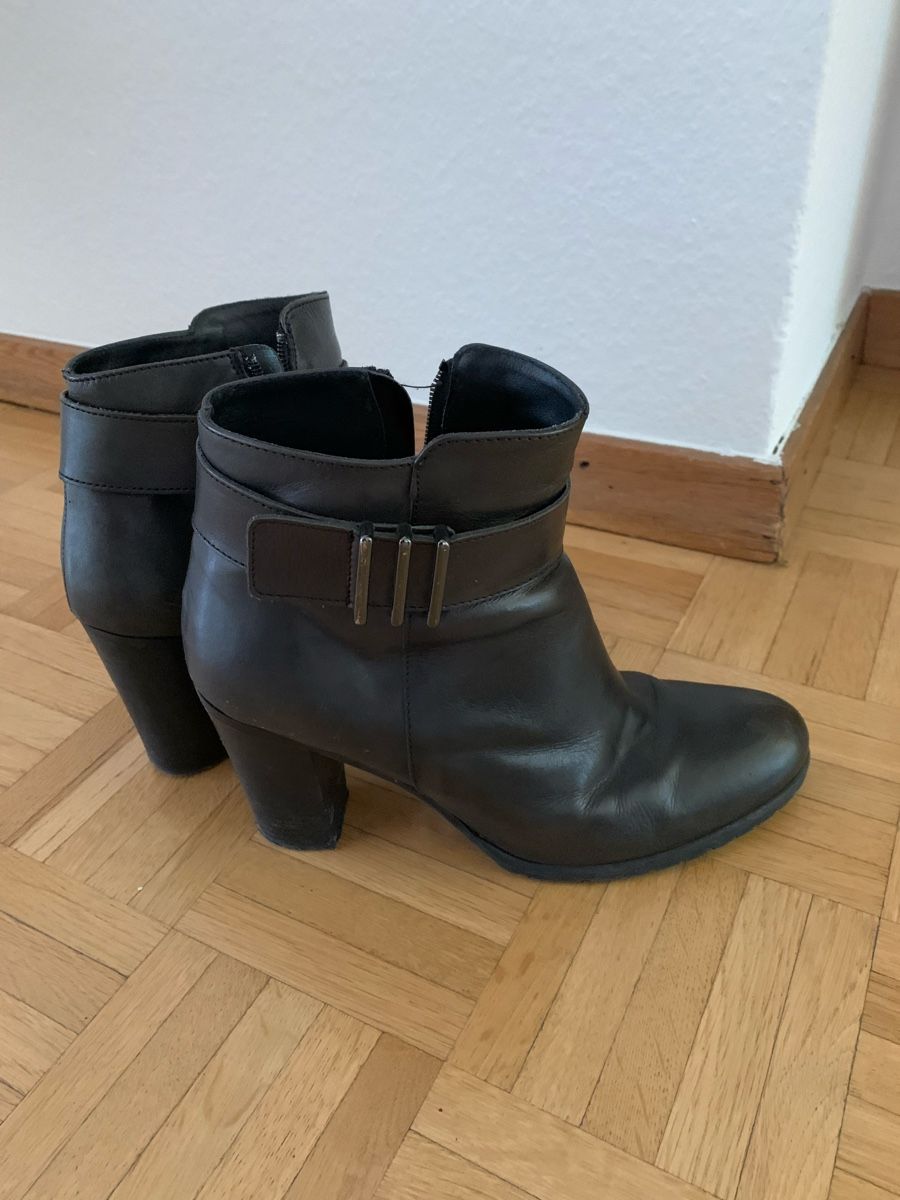 Scarpe da donna: Echtleder Boots in Gr. 39 – Usato da Uster venduto da snickers3 1