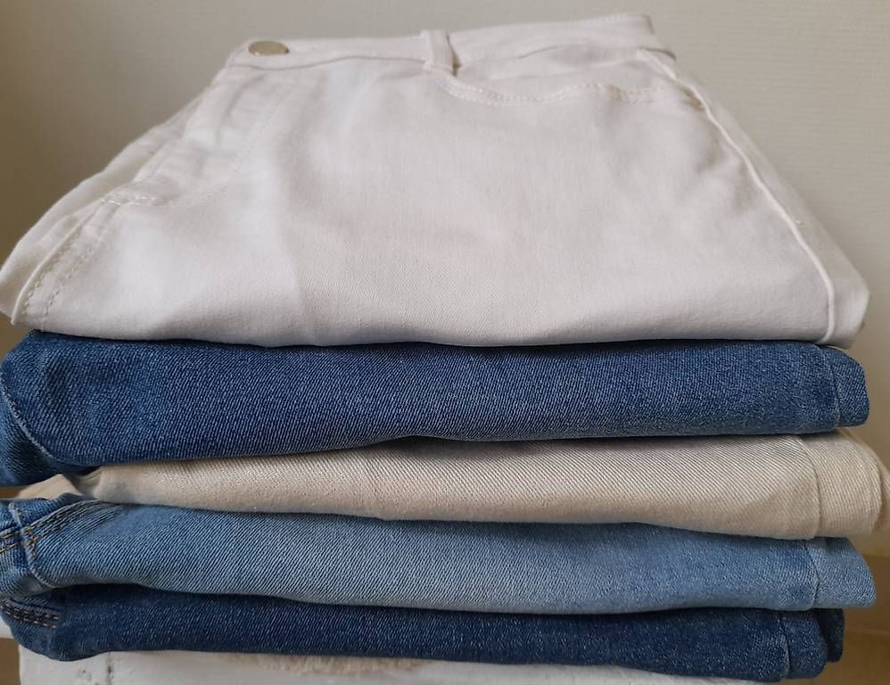 Jeans: Morgan Jeans Taille 42 – D'occasion à Carouge GE par cor_6dh7 1