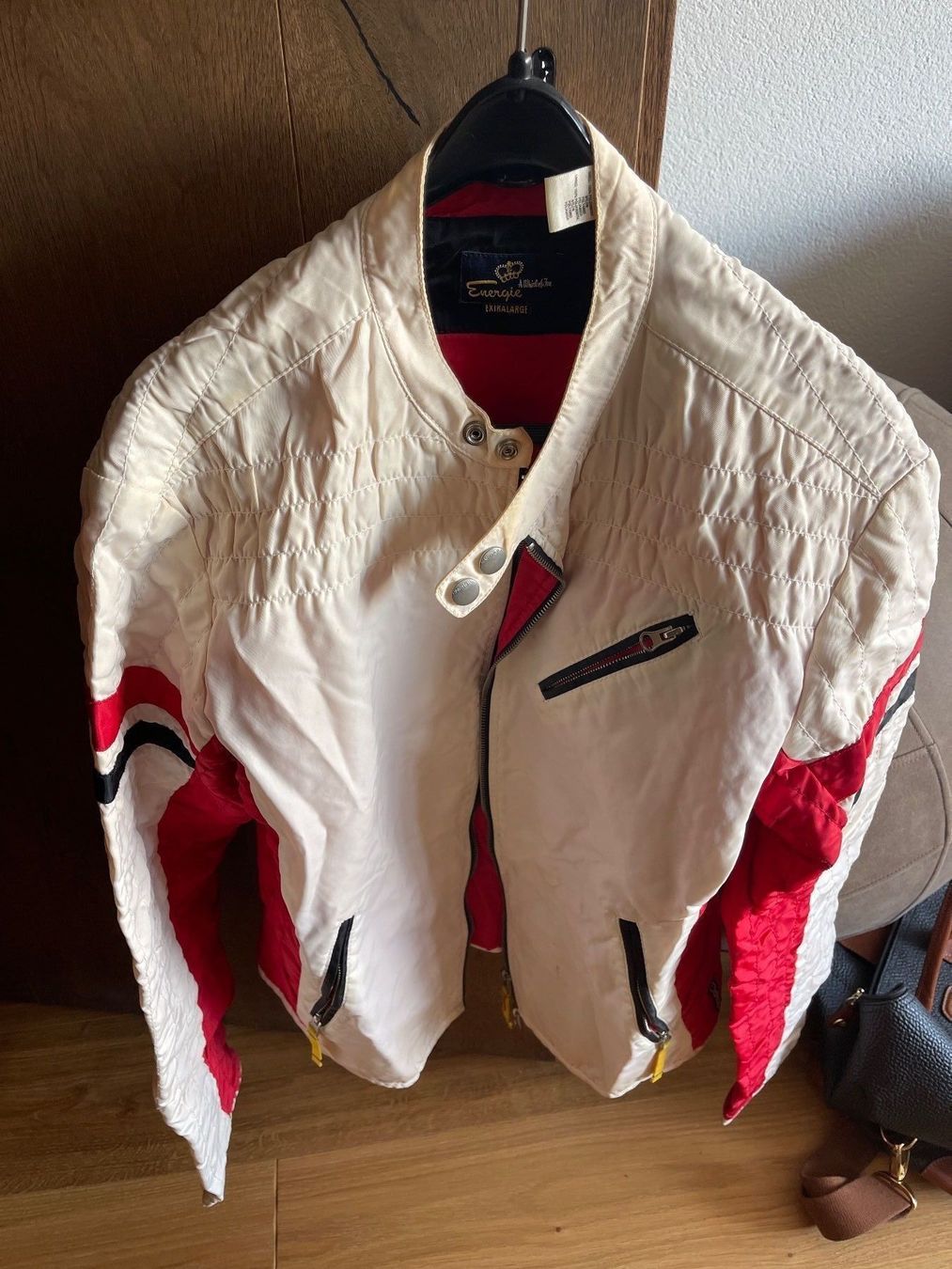 Jacken: Sommer Jacke Energie – Gebraucht aus St. Moritz von Bengeee