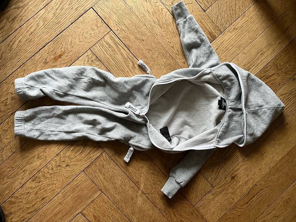 Tute: Onesie Overall Zipups 4-5 Original  – Usato da Basel venduto da leoniewenz 2