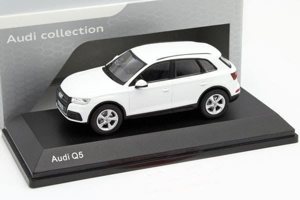 Tapis De Coffre Pour Audi Q5 II FY Hybrid (2019-2024) - Protection Imperméable Antidérapante - Facile à Nettoyer