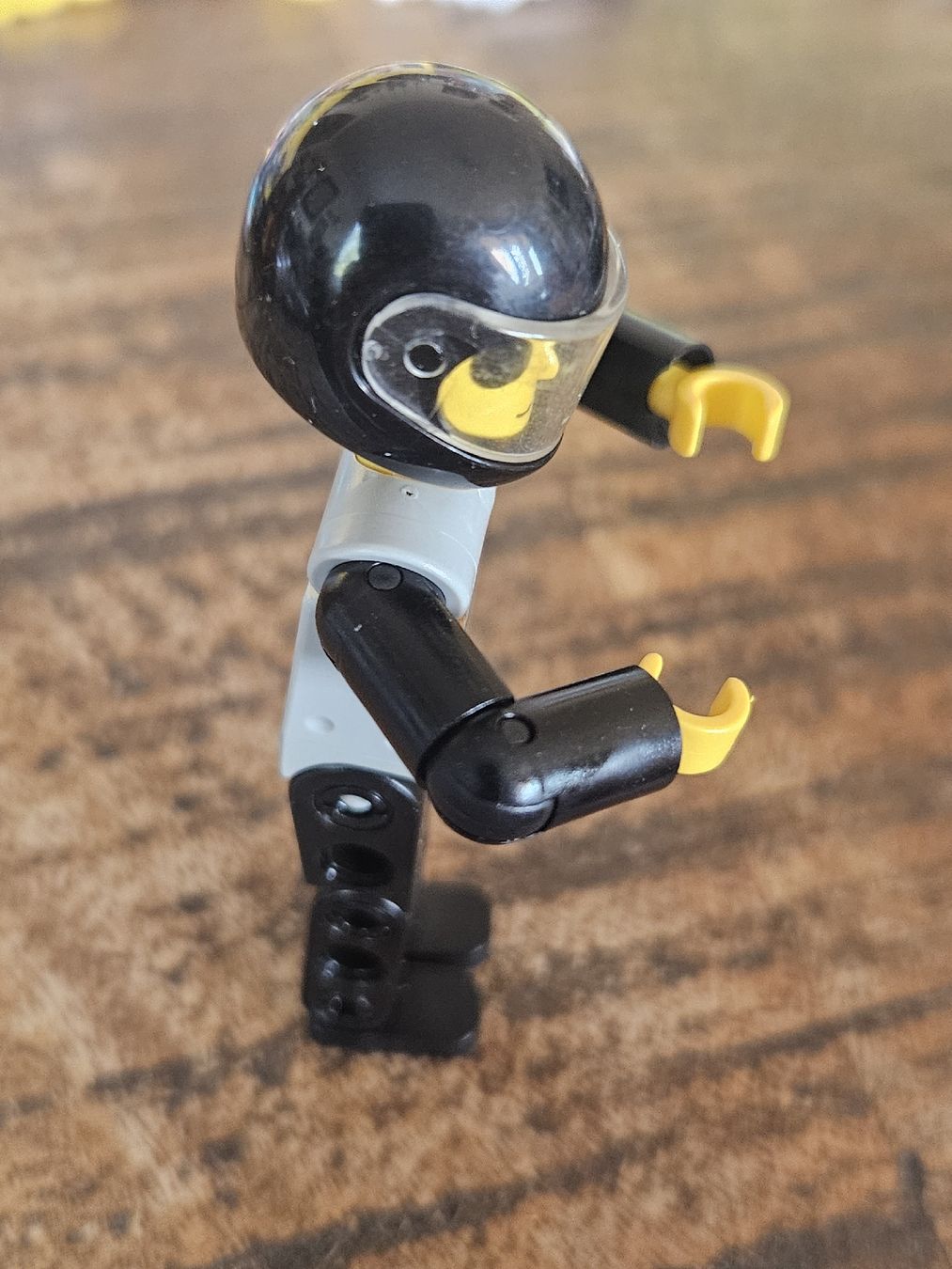 Lego Baukästen: lego figurine tech012a Technic Figure Black Legs,  – Gebraucht aus Confignon von Ecrofigs 3