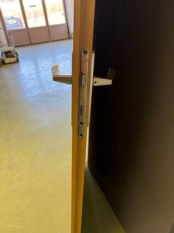Porte: Portes pour l'intérieur – Usato da Avry-sur-Matran venduto da DBxx 4