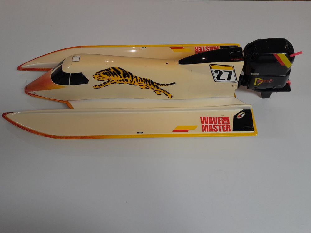 kyosho rennboot