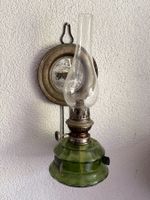 Alte Öllampe Wandlampe mit Reflektor um 1900