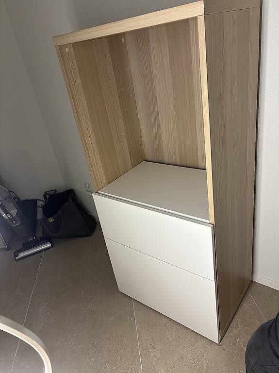 Ikea Schränke: Besta Ikea Eiche Schubladen Hochglanz – Gebraucht aus Zürich von car_9sdb 1