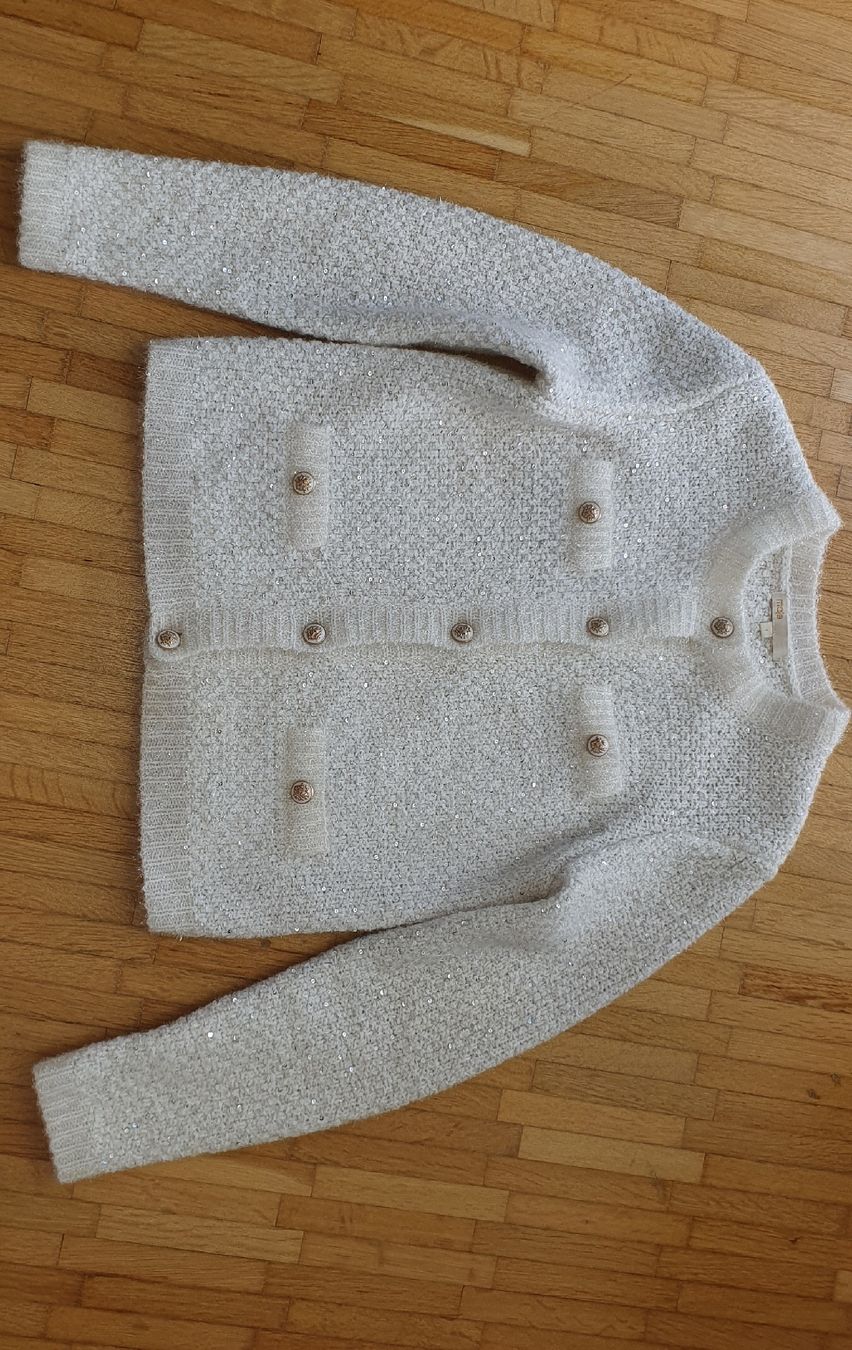 Maje Pullover & Sweatshirts: Maje Pullover  – Gebraucht aus Basel von Kristal4 9