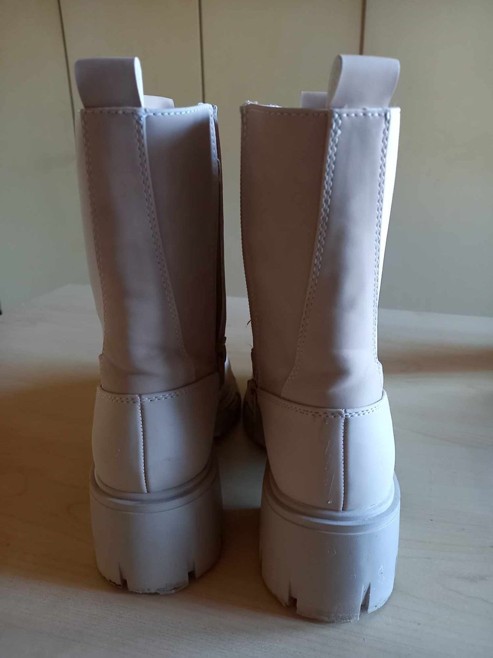 Graceland Scarpe da uomo: Beige Stiefeletten Gr. 35 Graceland – Usato da Möhlin venduto da Simba4871 2