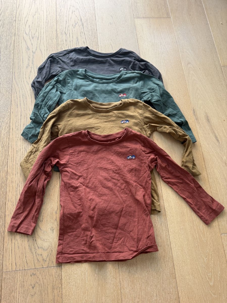 Next Kleiderpakete & -sets: Langarmshirt Set von Next 104 – Gebraucht aus Therwil von ang_7jcm 1