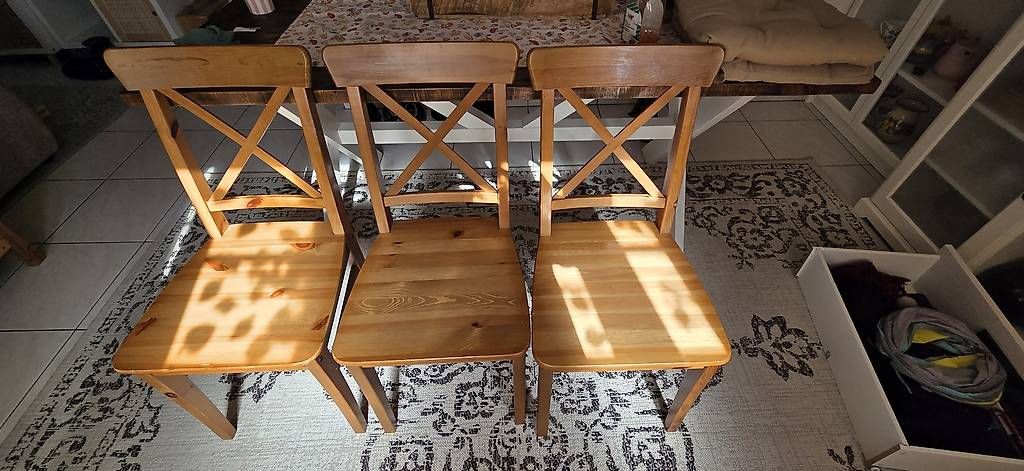 Ikea Stühle: Esszimmerstühle Ingolf IKEA – Gebraucht aus Opfikon von ndc_87hk