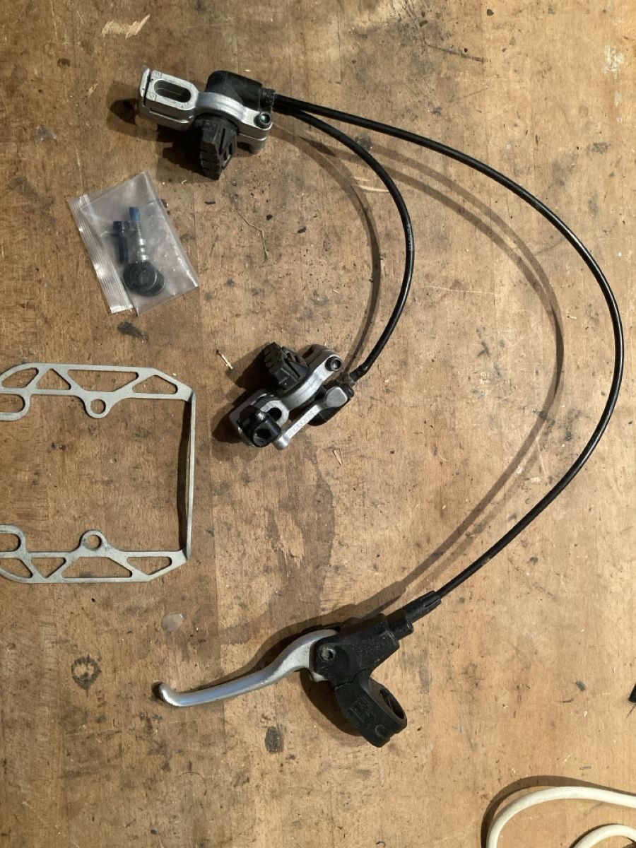 Magura Pièces détachées: Magura HS11 Bremse Vorderrad – Défectueux à Münchenstein par Coma5