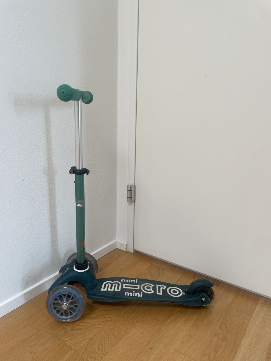 Micro Kickboard: Micro Mini Roller grün  – D'occasion à Zug par rubiah