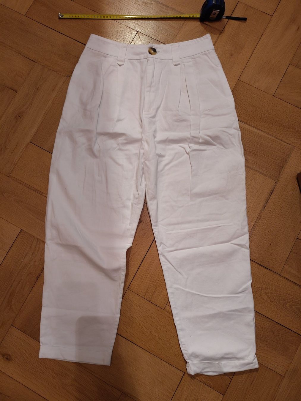 Stradivarius Pantaloni: Hose – Usato da Bern venduto da Linii