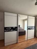 Riesiger Schwebetüren Schrank wie neu !TOP!