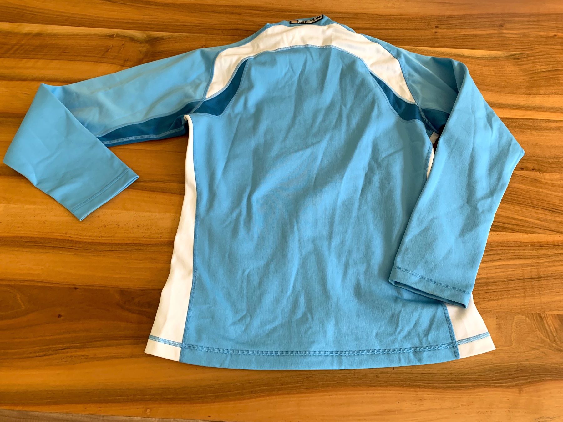 Peak Performance Pullover & Sweatshirts: PEAK PERFORMANCE Sport Pullover Gr. L – Gebraucht aus Meiringen von tonicandgin 2