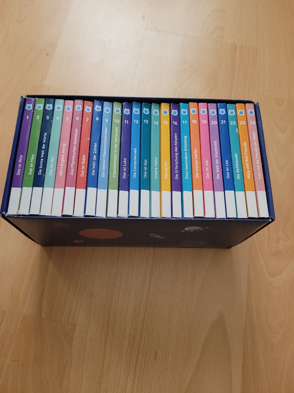 Libri: Adventskalender 24 interaktive Bücher – Usato da Perlen venduto da Safari_23