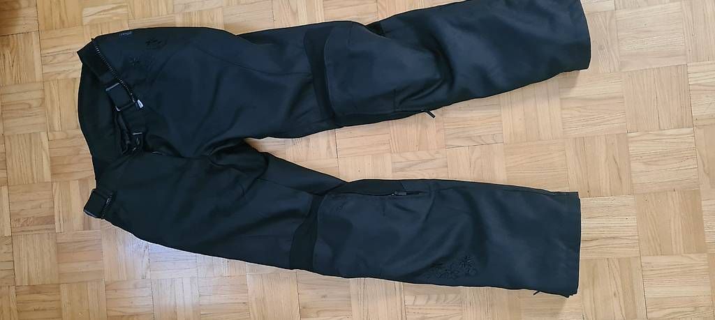 Pantaloni: Motorradhose, Motorradhelm, Motorradstiefel – Usato da Eggerberg venduto da Jenny0110 1
