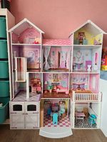 XXL Barbie-/Puppenhaus aus Holz mit Lift und Möbeln