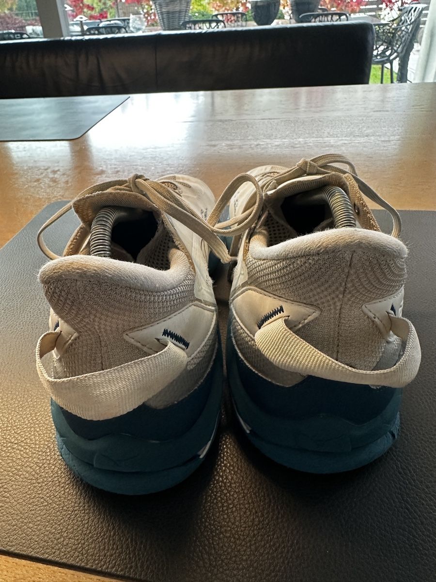 Mizuno Scarpe da uomo: Mizuno Hallenschuh Gr. 43 – Usato da Jona venduto da Stijo6 2