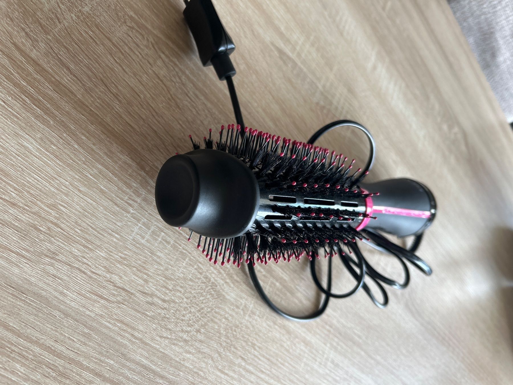 Revlon Föhn: Revlon One-Step Volumizer Warmluftbürste – Neu (gemäss Beschreibung) aus Brunnen von Nala2929 4