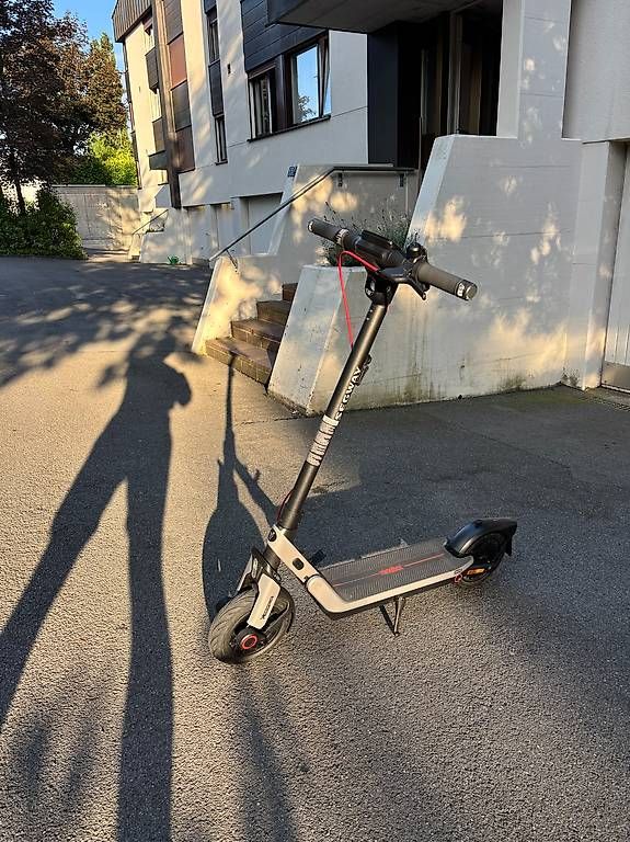 Segway Kickboard: Segway-Ninebot E3 D / gekauft 19.05.26 – Usato da Heerbrugg venduto da Knechtlein 3