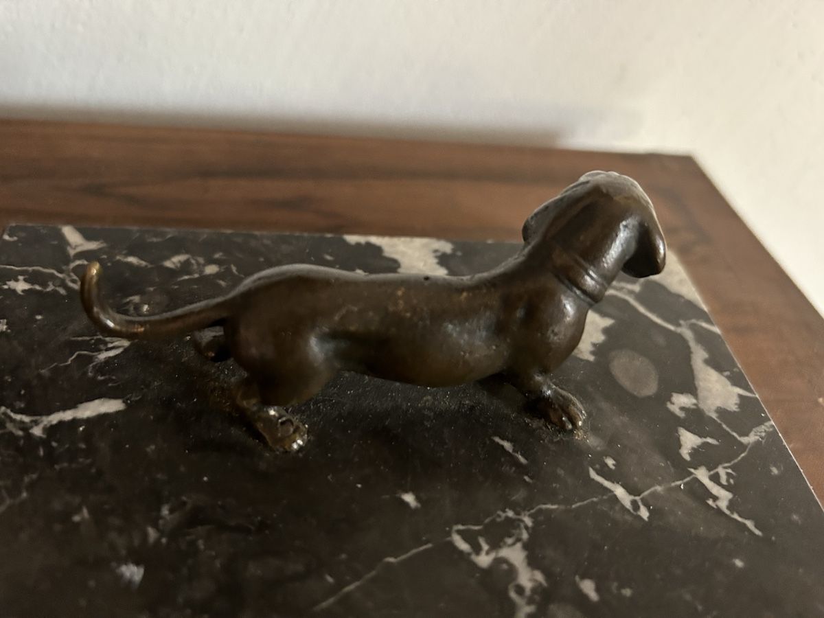 Figuren: Sehr schöner Art Déco Dackel ca.1910 – Gebraucht aus Hofstetten SO von Treasurefinds 3