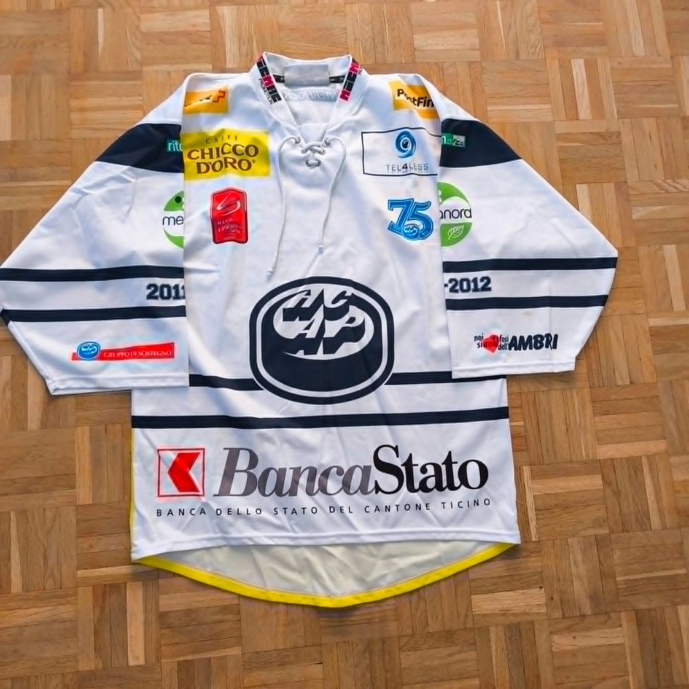 Ambri-Piotta Canottiere & Pantaloni: Maglia HCAP Ambri-Piotta 2011/2012 – Usato da Montet (Broye) venduto da Mimsoline