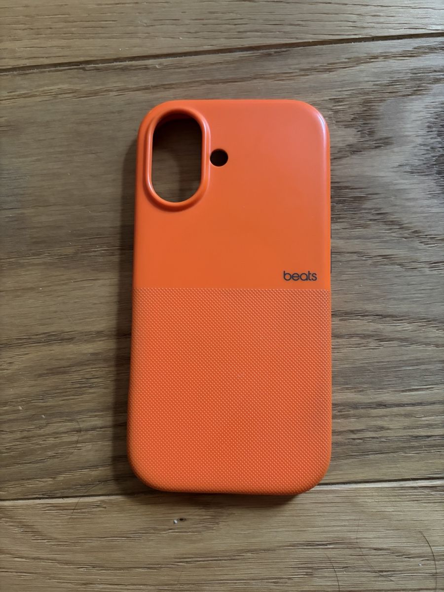 Apple Coques & Protection écran: Coque Beats Orange IPhone 17 Magsafe – Neuf (Voir description) à Courroux par dyl_fg97 3