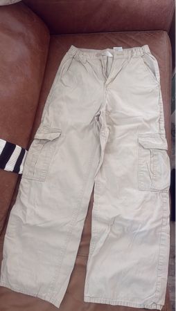 Leichte Cargohosen in Beige Gr. 158, Sommerhosen kurz